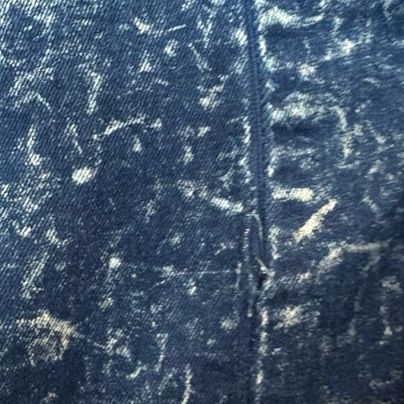 36 Point 5 Acid Wash Skirt Size Medium - Picture 8 of 11